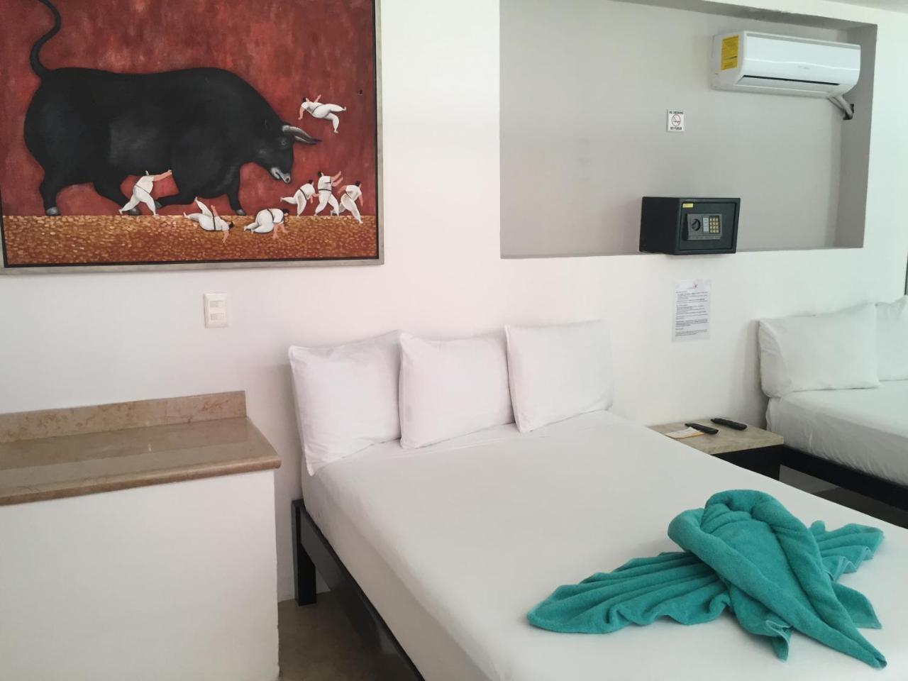 Quinta Las Perlas Condohotel Плая-дель-Кармен Экстерьер фото